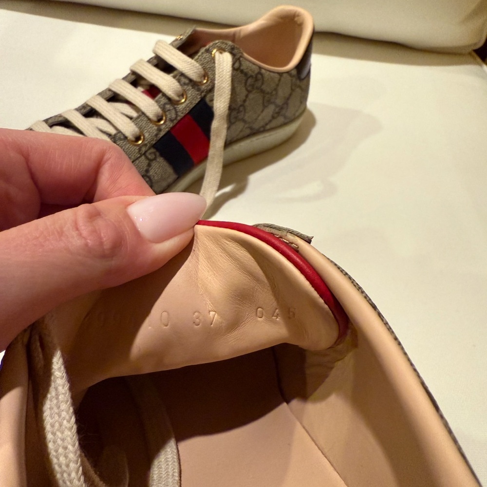 Gucci Women’s Sneakers - Picture 4 of 5